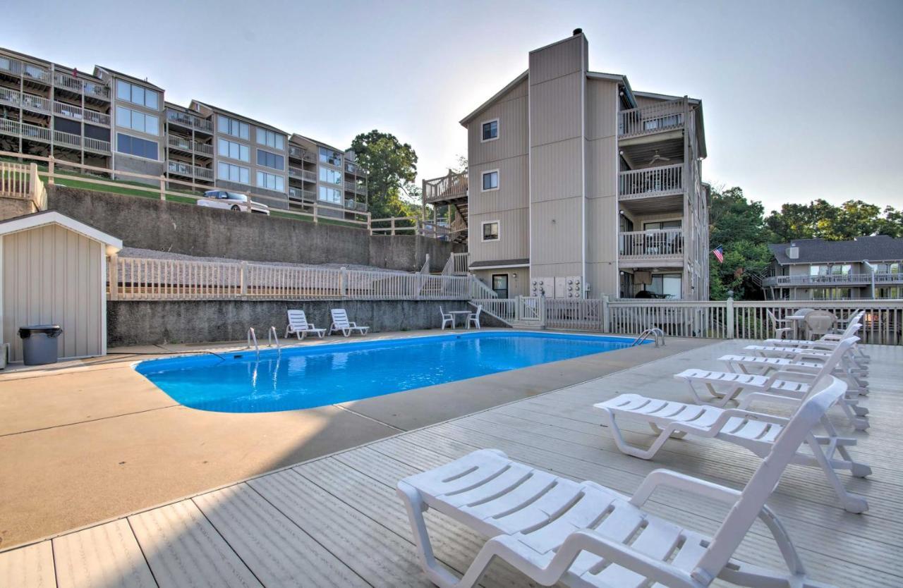 Lakefront Osage Beach Condo With Community Pool Exterior photo