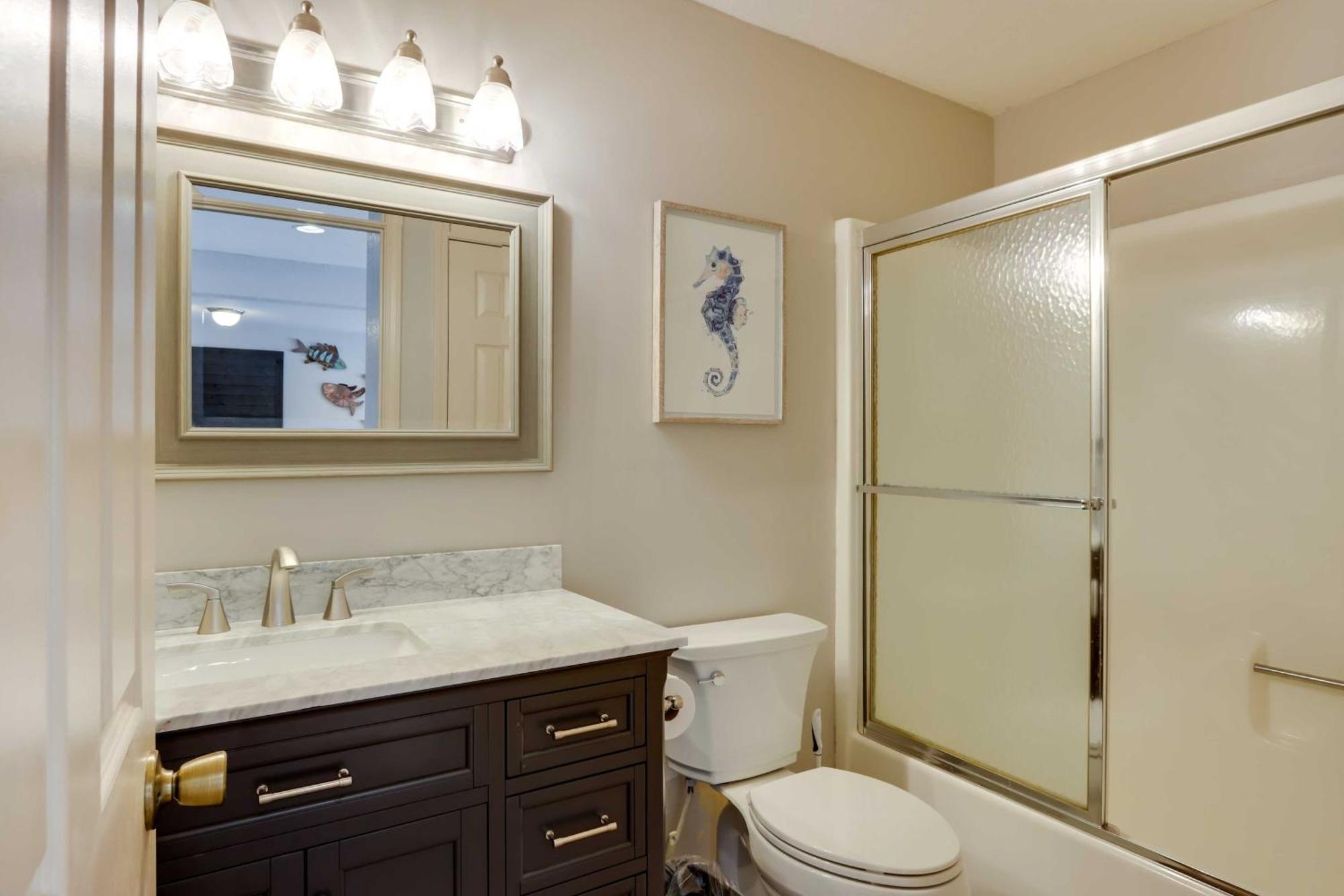 Lakefront Osage Beach Condo With Community Pool Exterior photo